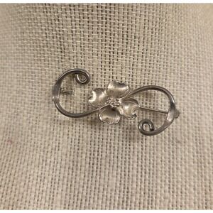 Vintage Sterling Silver‎ Stuart NYE Dogwood Flower Brooch Pin 925